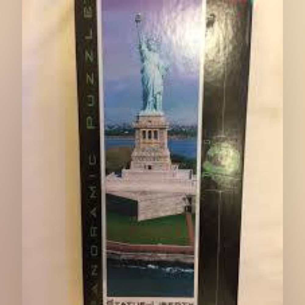 Statue of Liberty Panoramic Puzzle – 750 Pieces – Over 3 Feet Tall – New Sealed